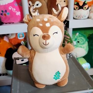 Squishmallows Dawn the Fawn HugMee Christmas 2023
